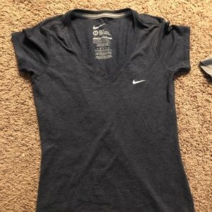 Very lightly used Nike Dri-Fit XS workout tee